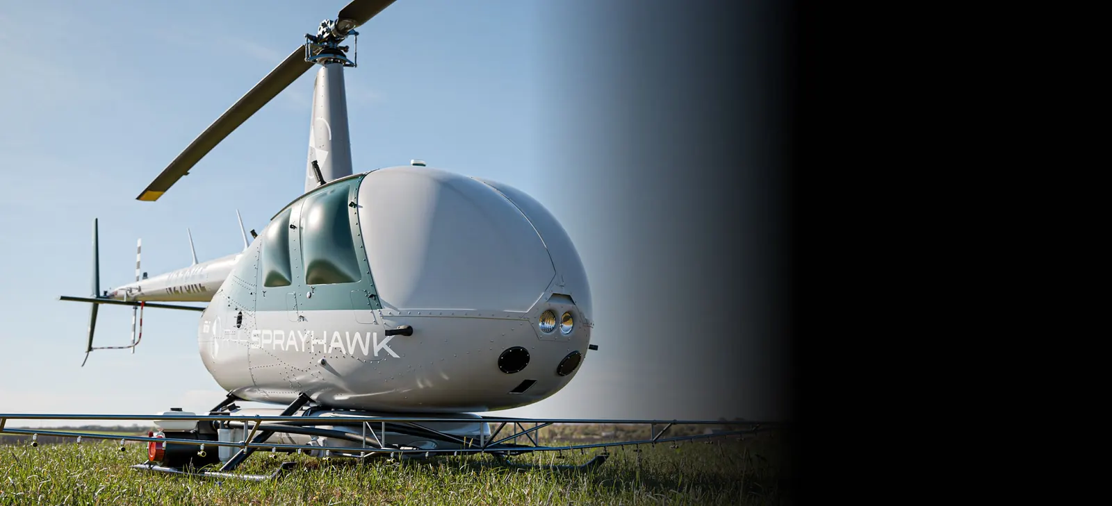 Robinson R44 Sprayhawk